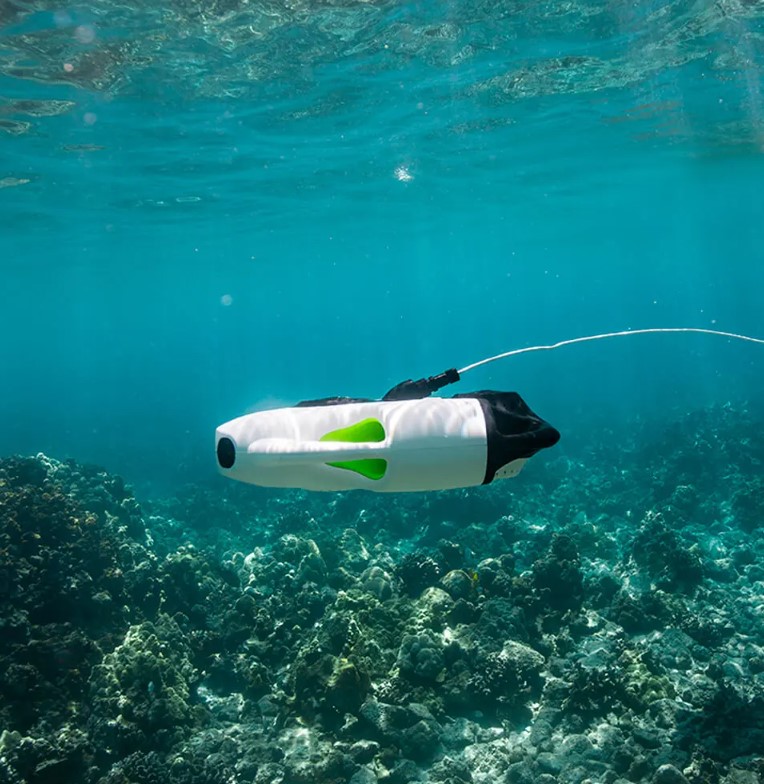 Camoro Mini Professional 4K Un - Underwater Camera recensione e prezzo
